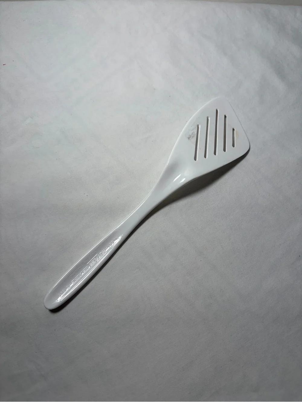Hutzler 561 Melamine Slotted Spatula Turner, White Solid Pattern
